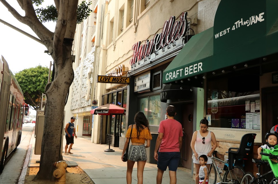 And on 4th Street between Broadway and Santa Monica, small footprints and storefronts that open to the sidewalk make for a better experience.