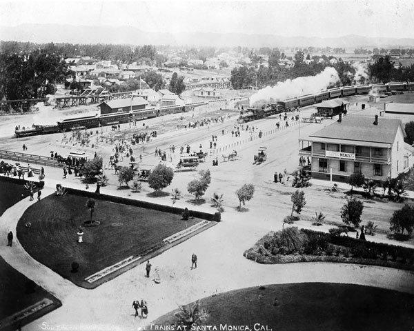At the turn of last century, trains brought freight and visitors to Santa Monica regularly. Photo via KCET