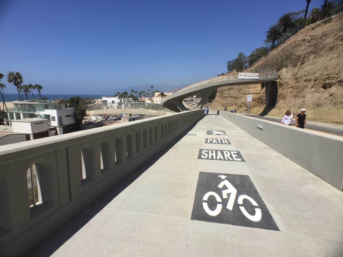 Merge: The bike and pedestrian paths merge together at the base of the Incline.